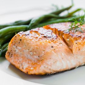 Grilled Salmon with Citrus Dressing